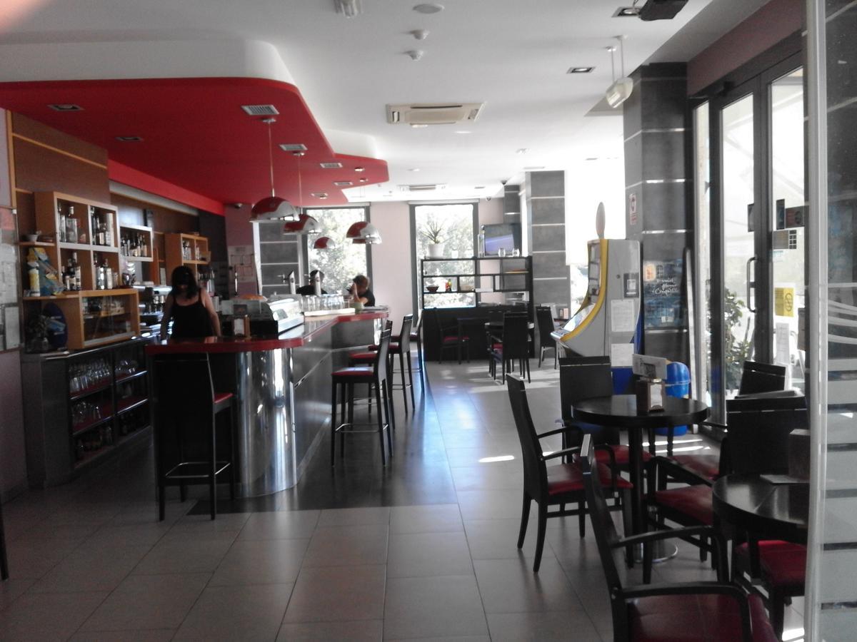 Hostal Restaurante Vial Ourense Kültér fotó