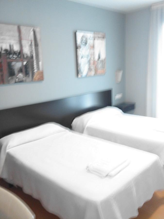 Hostal Restaurante Vial Ourense Kültér fotó