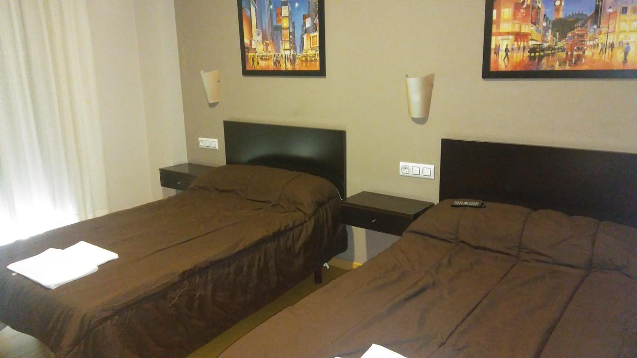 Hostal Restaurante Vial Ourense Kültér fotó